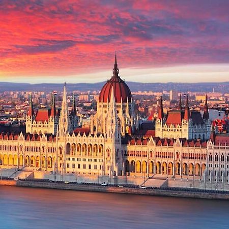 2Budapest Eye-Freegym And Sauna Luxury Home Budapeste Exterior foto