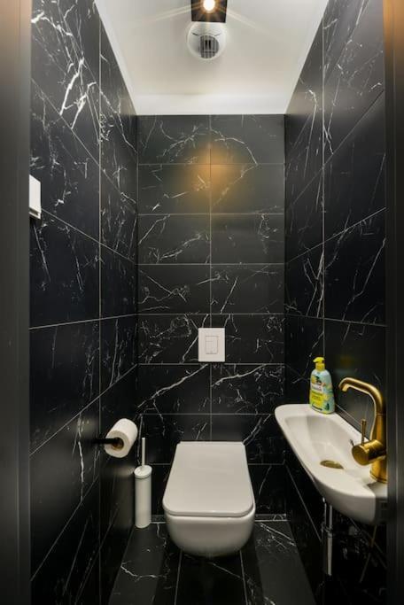 2Budapest Eye-Freegym And Sauna Luxury Home Budapeste Exterior foto